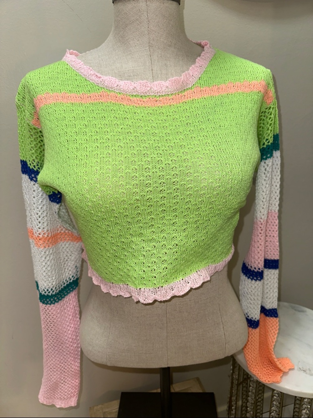 Cropped Knit Colorblock Long-Sleeve Top – Lime/Peach/Pink